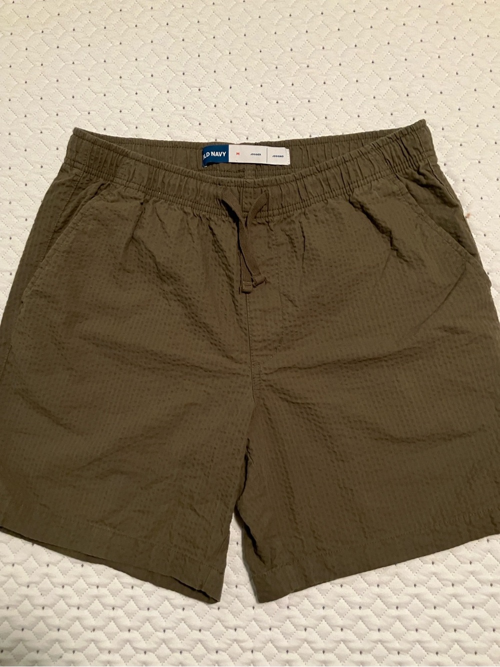 Old Navy Men's Olive Jogger Shorts